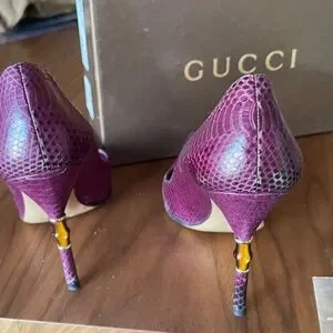 Gucci Python Print Pump Gucci | Shoes | Vintage Gucci Size 85 Purple Python Print Pumps With ...